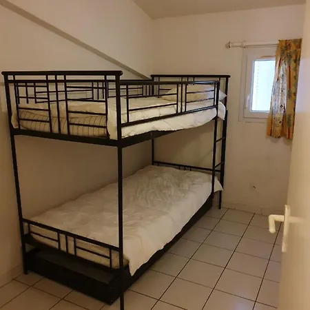 Andalouses Jolie T5 En Duplex Piscine Proche Rochelongue Cap D'agde Appartement Agde