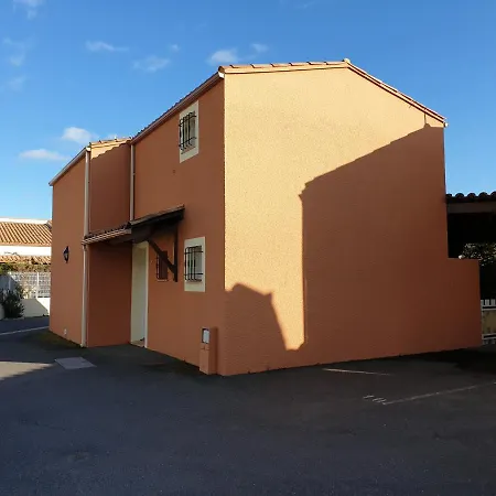 Andalouses Jolie T5 En Duplex Piscine Proche Rochelongue Cap D'agde