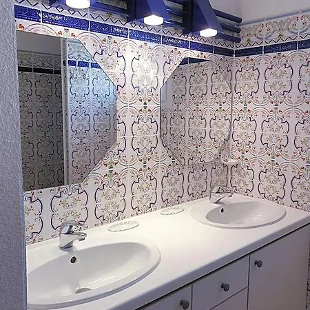Andalouses Jolie T5 En Duplex Piscine Proche Rochelongue Cap D'agde آجد