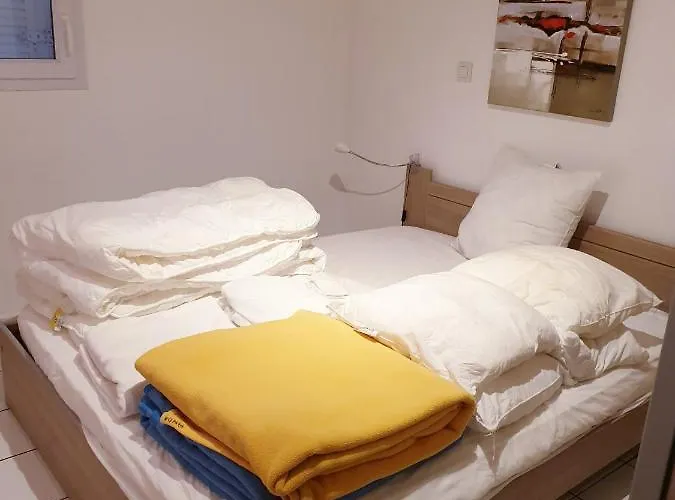 Andalouses Jolie T5 En Duplex Piscine Proche Rochelongue Cap D'agde